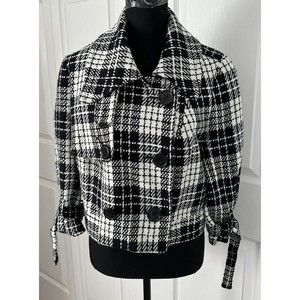 Insight Womens Plaid Coat size 6 Black White Belted Waist/Cuffs Short Jacket EUC